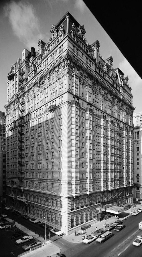Bellevue-Stratford Hotel